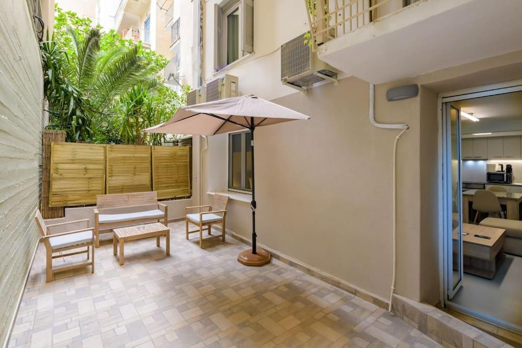 Apartament Beautiful Underground Nest With Prv Terrace Ateny Zewnętrze zdjęcie