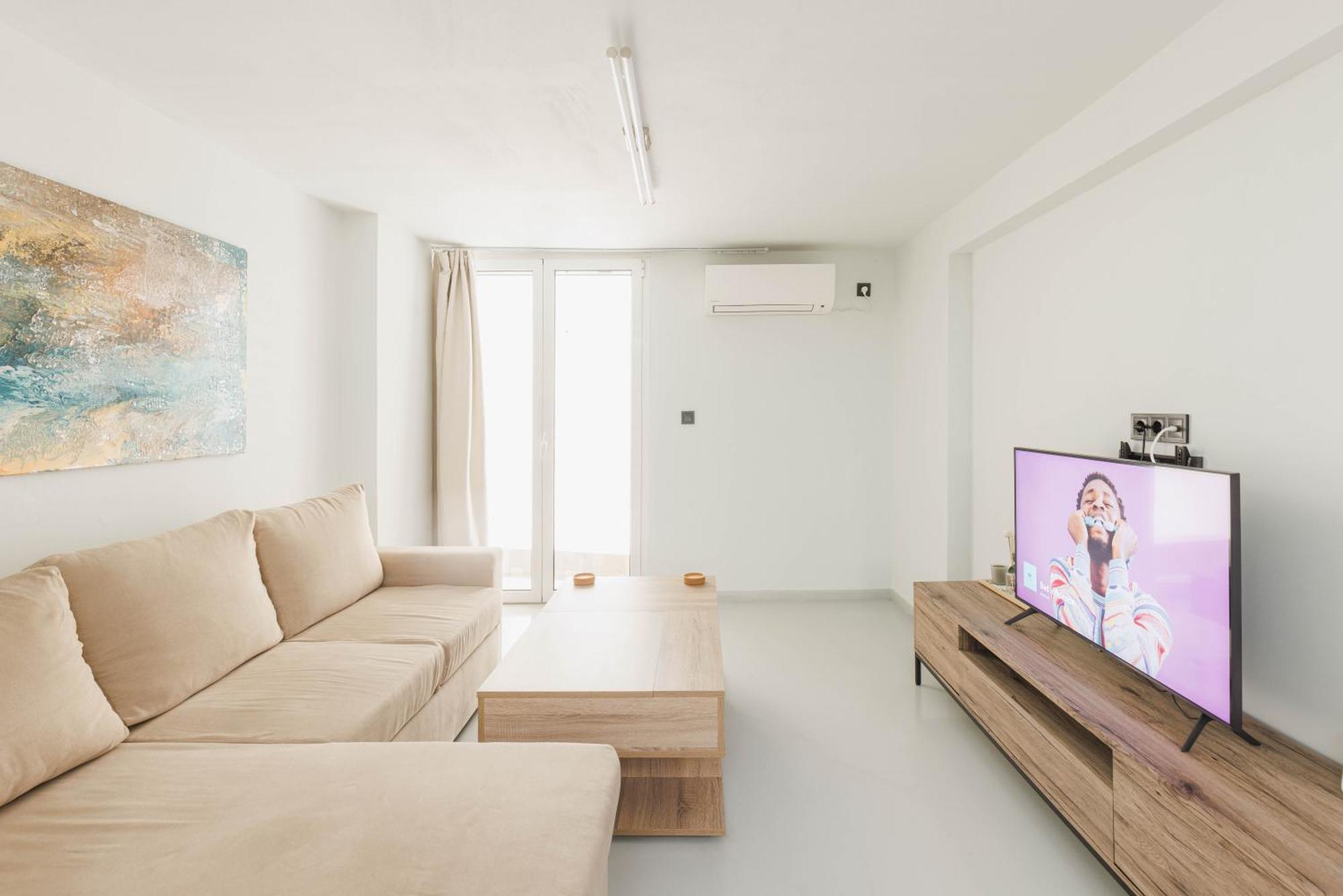 Apartament Beautiful Underground Nest With Prv Terrace Ateny Zewnętrze zdjęcie